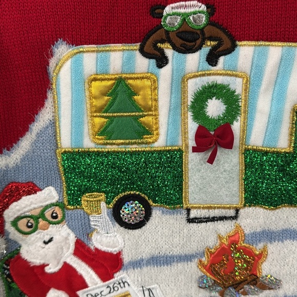 NWT Christmas Sweater Santa by a fire with a camper with Sequins sz Large - Picture 7 of 15